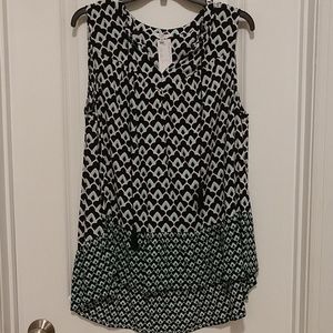 NEW Women's Crown & Ivy Sleeveless Top 1x
